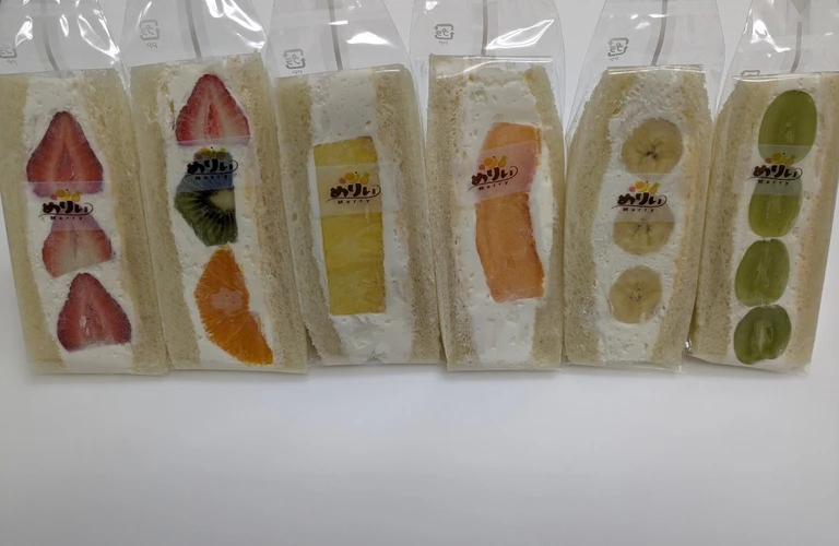 おやつに最適！フルーツサンドはいかがですか？京都宇治市のフルーツサンド【めりぃ】