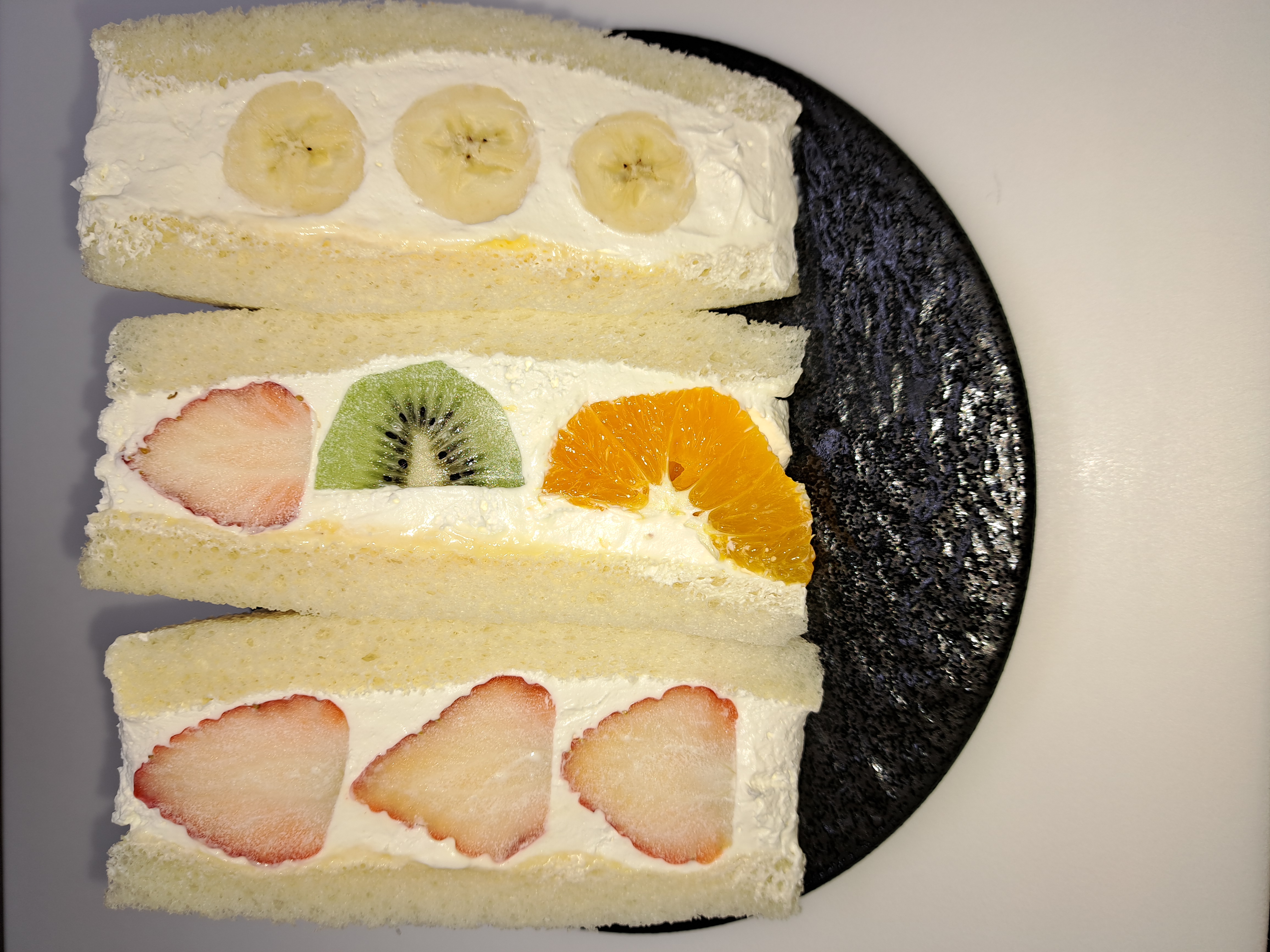 最高の味わいと素材を追求した贅沢なフルーツサンド